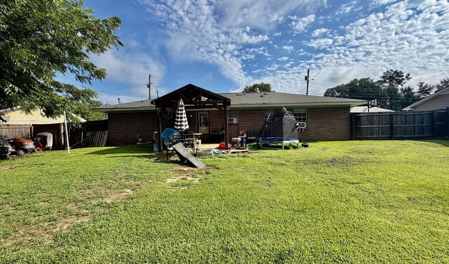 3749 Fair Oaks Dr, Belden, MS 38826 - 3 Beds, 2 Bath