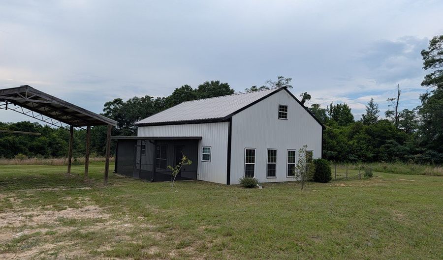 325 Day Rd, Ashford, AL 36312 - 3 Beds, 2 Bath