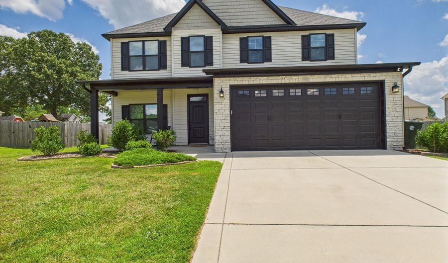 1507 Mulberry Pl, Aberdeen, NC 28315 - 5 Beds, 3 Bath