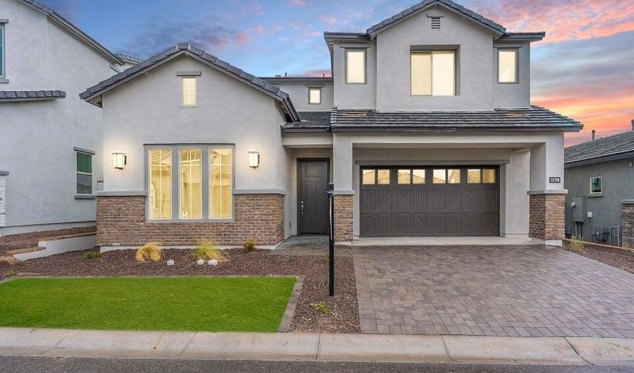 21390 W MEADOWBROOK Ave, Buckeye, AZ 85396 - 4 Beds, 5 Bath