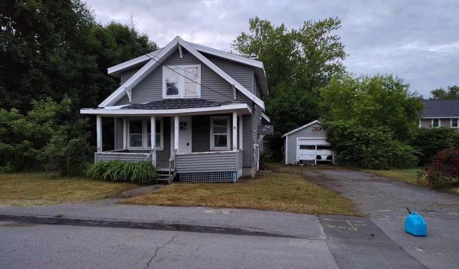 6 Fowler St, Augusta, ME 04330 - 4 Beds, 2 Bath