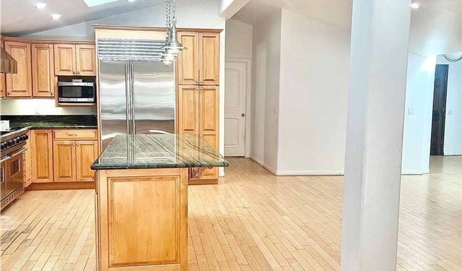 5539 Fairview Pl, Agoura Hills, CA 91301 - 4 Beds, 3 Bath