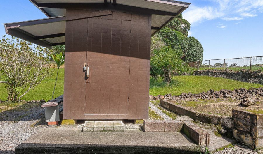 1610- A KINOOLE St, Hilo, HI 96720 - 5 Beds, 3 Bath