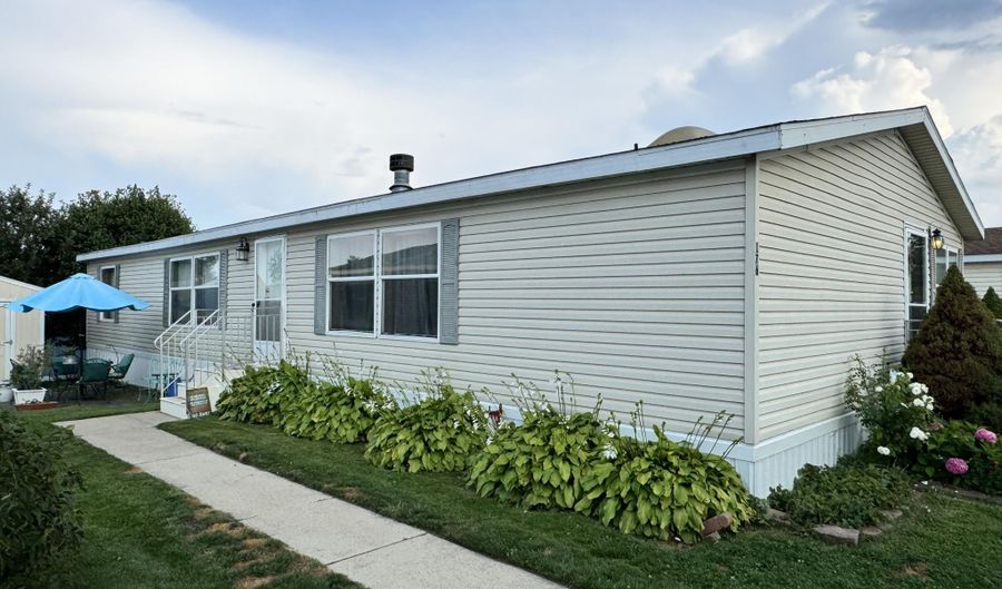2835 S Wagner 176, Ann Arbor, MI 48103 - 4 Beds, 2 Bath