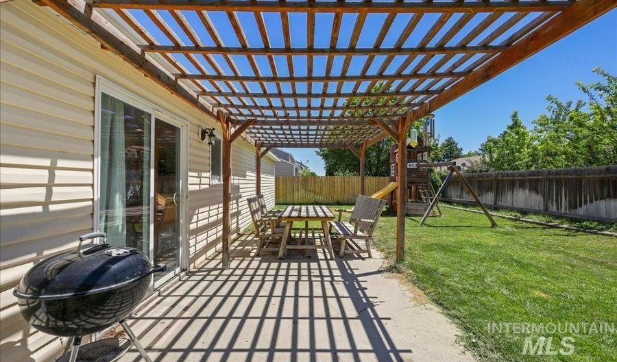 3204 Arcadian Dr, Caldwell, ID 83605 - 3 Beds, 2 Bath