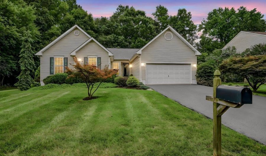 333 CHATTAHOOCHEE Dr, Bear, DE 19701 - 4 Beds, 2 Bath