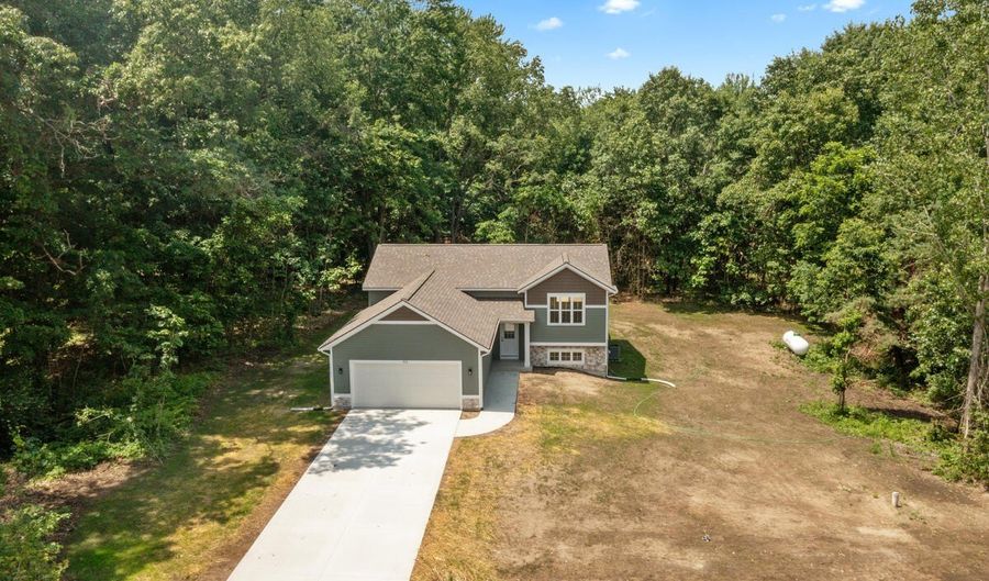 912 Blueberry Pine Ct 35, Allegan, MI 49010 - 3 Beds, 2 Bath