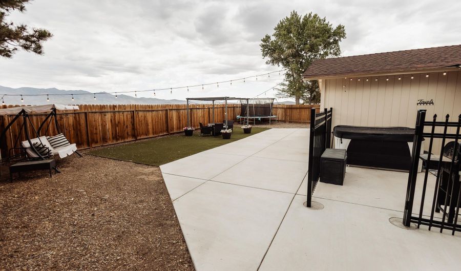 102 Woodlake Ct, Dayton, NV 89403 - 3 Beds, 2 Bath