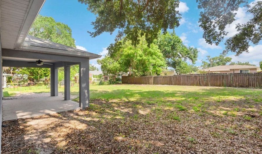 122 Seville Rd, Auburndale, FL 33823 - 3 Beds, 2 Bath