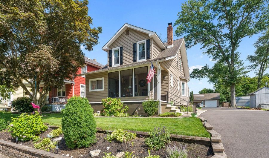 214 SPRUCE St, Audubon, NJ 08106 - 3 Beds, 2 Bath