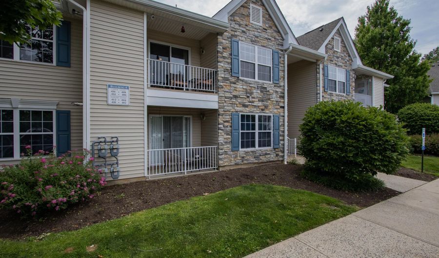 414 Wedgewood Cir 25, Belford, NJ 07718 - 2 Beds, 2 Bath