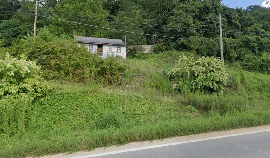 5340 Charleston Rd, Bancroft, WV 25168 - 2 Beds, 1 Bath
