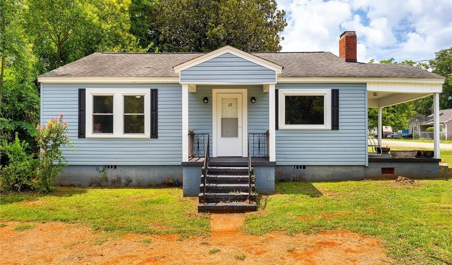 119 Chapel Ave, Anderson, SC 29625 - 2 Beds, 1 Bath