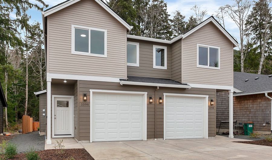 1096 1098 NE 12TH Ave, Rockaway Beach, OR 97136 - 0 Beds, 0 Bath
