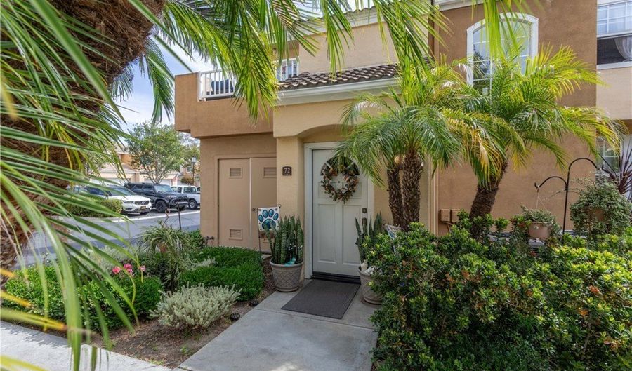 72 Sandcastle, Aliso Viejo, CA 92656 - 2 Beds, 2 Bath