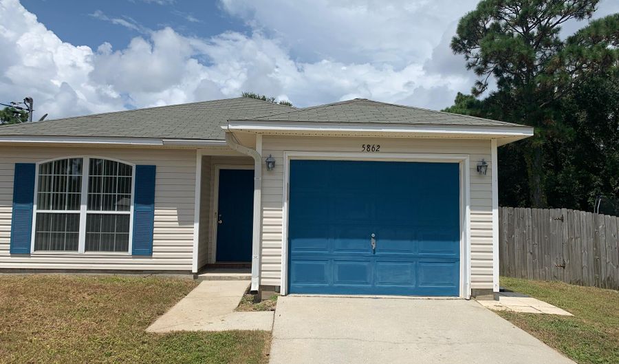 5862 Congress St, Gulf Breeze, FL 32563 - 3 Beds, 2 Bath