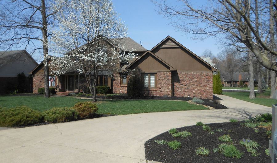 6712 Forrest Commons Blvd, Indianapolis, IN 46227 - 4 Beds, 3 Bath