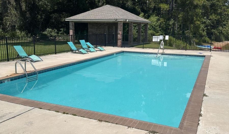 6205 Diamond Ln, Biloxi, MS 39532 - 4 Beds, 2 Bath