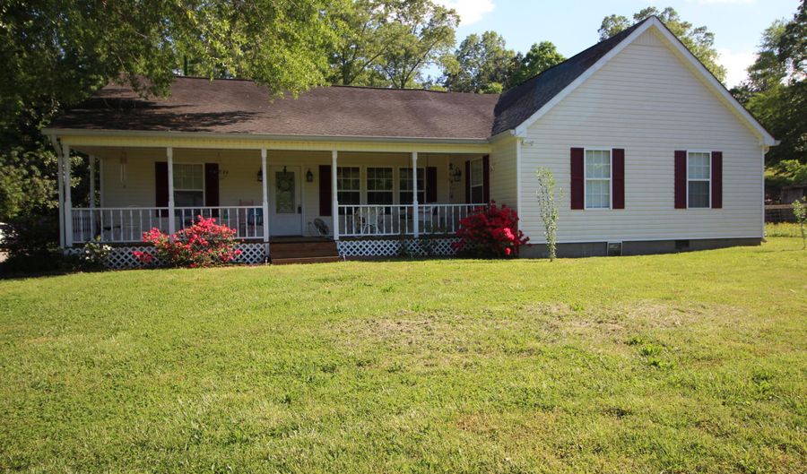 52 Taylor Dr, Chickamauga, GA 30707 - 4 Beds, 2 Bath