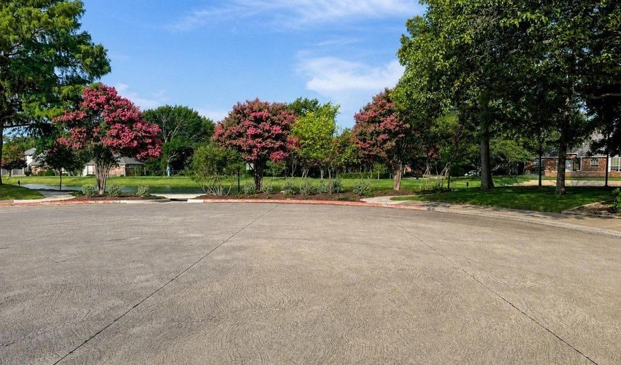 3867 Ridgelake Ct, Addison, TX 75001 - 3 Beds, 2 Bath