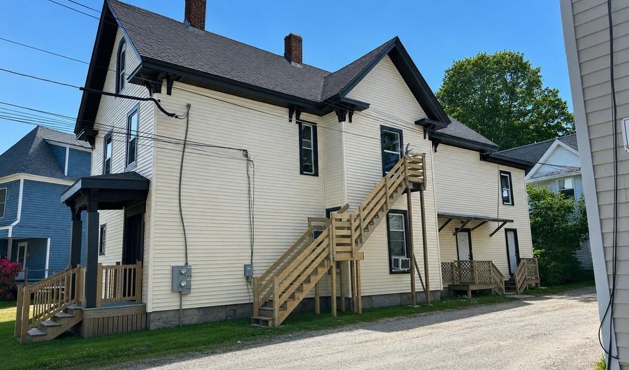 71 1st St, Bangor, ME 04401 - 0 Beds, 5 Bath