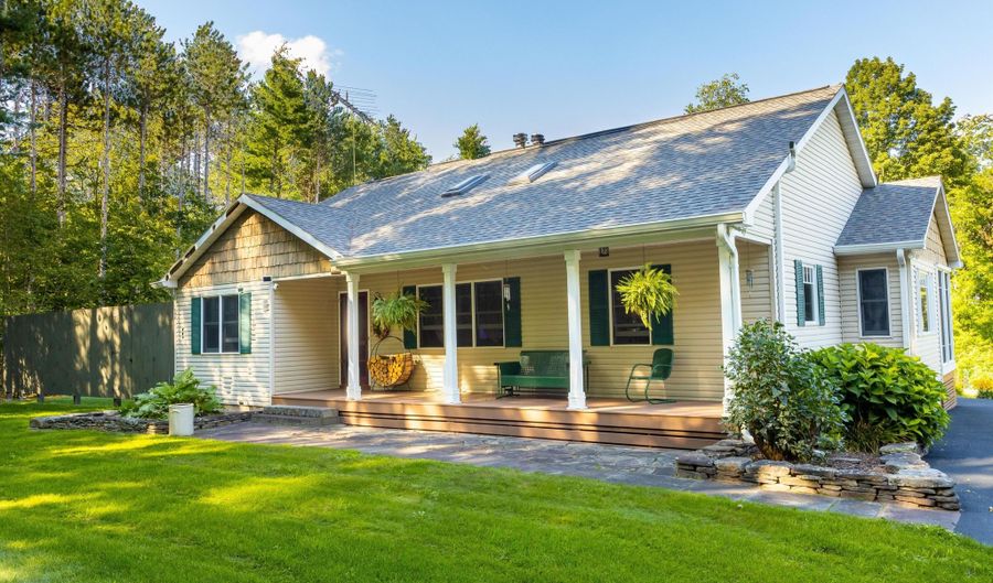 596 Joseph Chadderdon Rd, Acra, NY 12405 - 3 Beds, 2 Bath