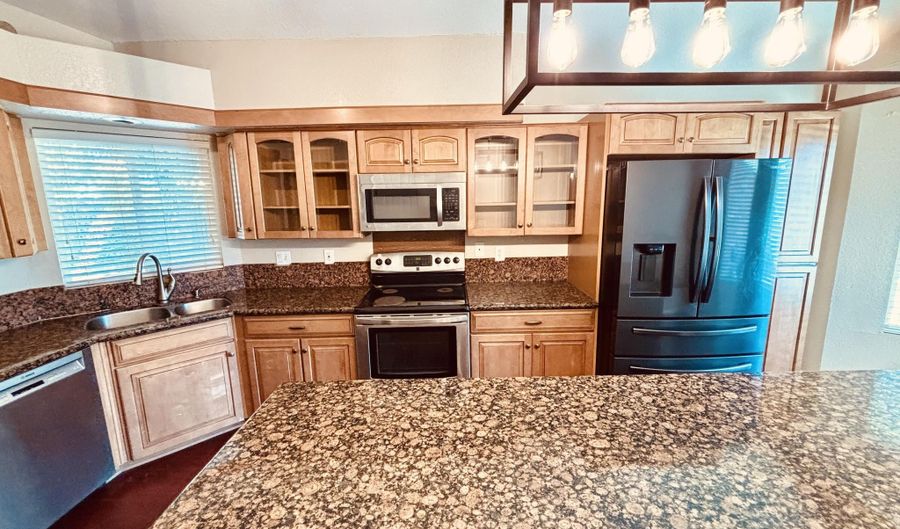 3463 N VERANO Ct, Chandler, AZ 85224 - 3 Beds, 2 Bath