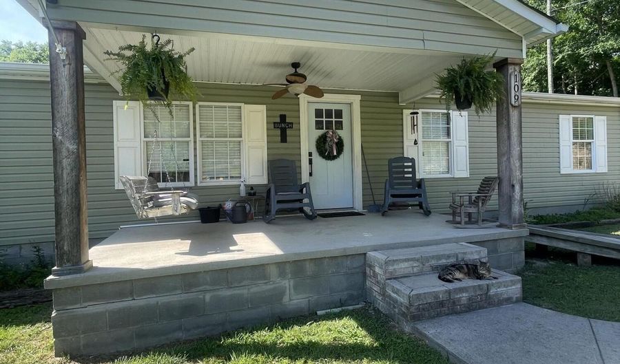 109 Tanyard Hl, Barbourville, KY 40906 - 3 Beds, 2 Bath