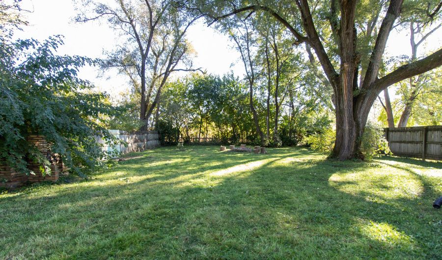 612 Alexandria Pike, Anderson, IN 46012 - 3 Beds, 2 Bath
