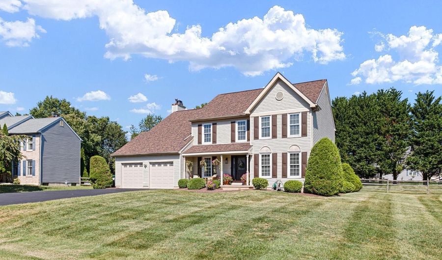 15 EATON Pl, Bear, DE 19701 - 4 Beds, 3 Bath