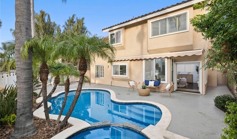 33 Pheasant Ln, Aliso Viejo, CA 92656 - 4 Beds, 4 Bath