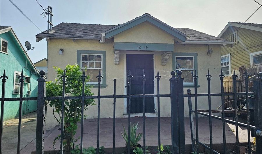 224 N Bixel, Los Angeles, CA 90026 - 2 Beds, 1 Bath