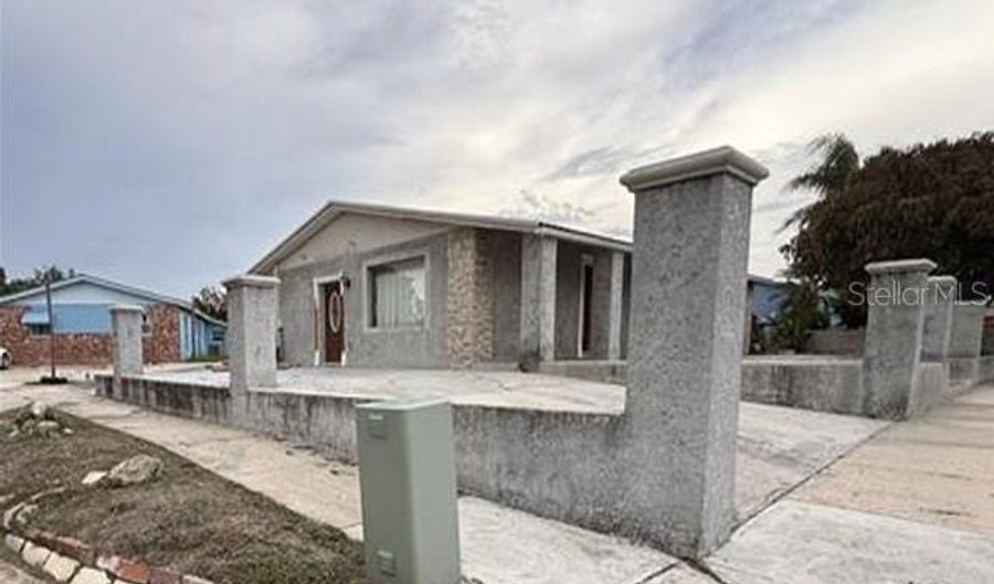 1129 SW GOLDEN Ave, Arcadia, FL 34266 - 3 Beds, 10 Bath