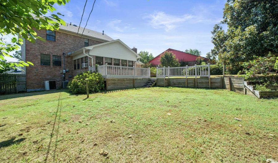 3800 Beaver Cir, Benton, AR 72019 - 5 Beds, 3 Bath