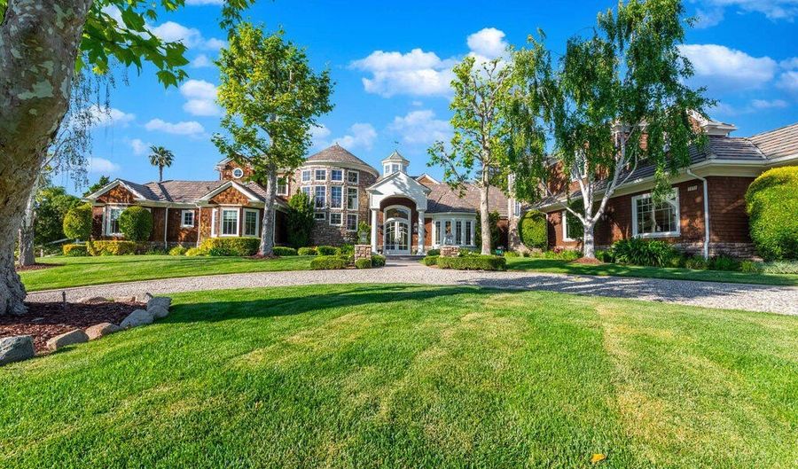 1816 Brittany Park Rd, Camarillo, CA 93012 - 5 Beds, 7 Bath