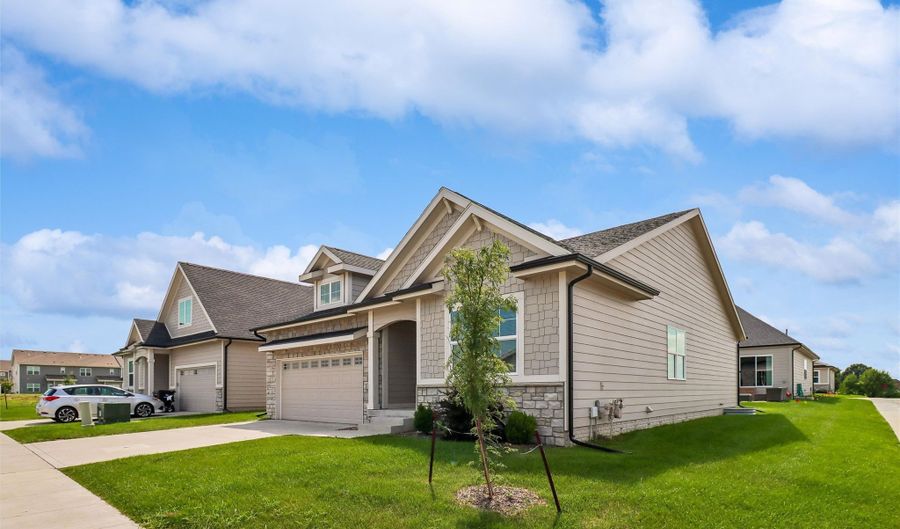 3125 NE Fawn Ln, Ankeny, IA 50021 - 4 Beds, 3 Bath