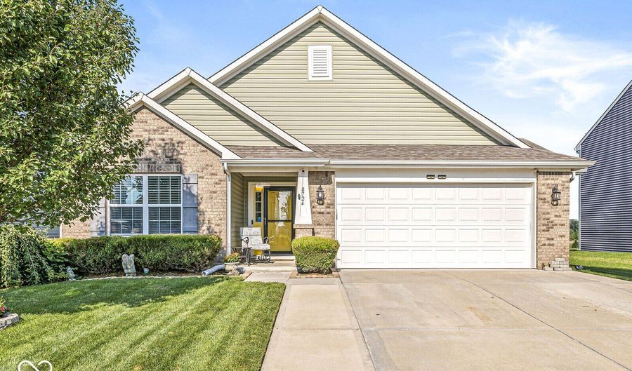 8724 Stoddard Ln, Indianapolis, IN 46217 - 3 Beds, 2 Bath