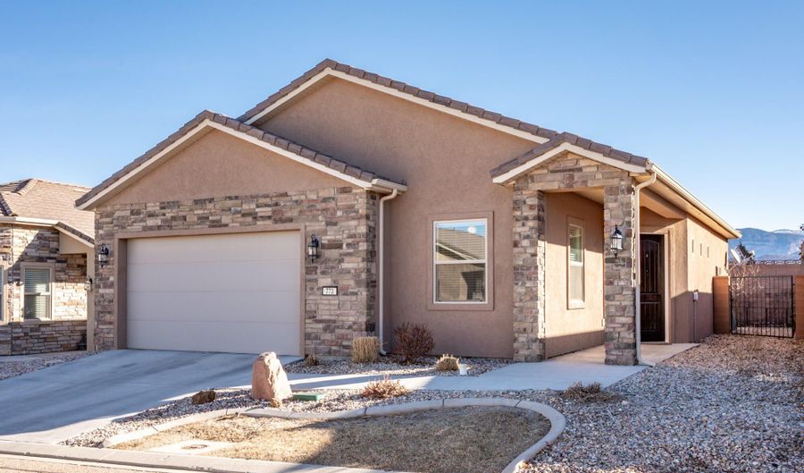 773 S Eastgate Dr, Cedar City, UT 84720 - 3 Beds, 2 Bath