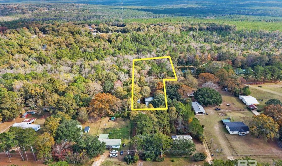 39050 County Road 39, Bay Minette, AL 36507 - 4 Beds, 3 Bath