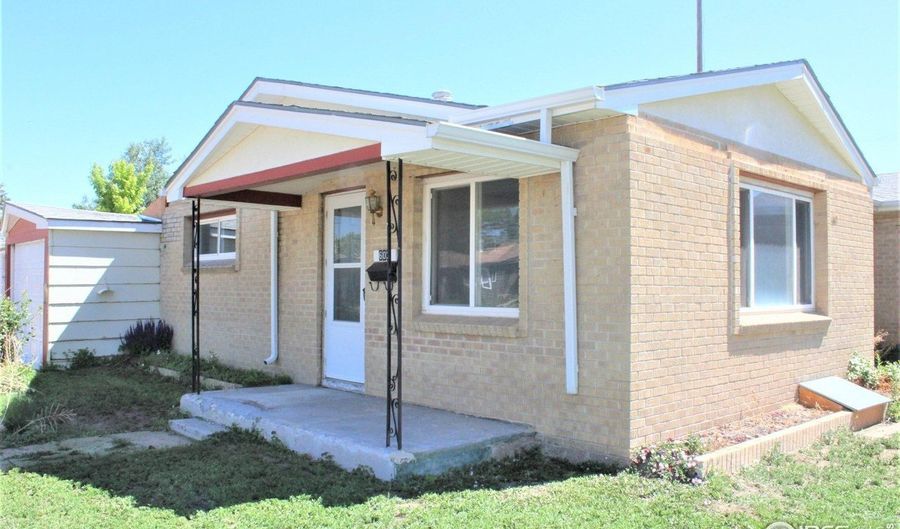 602 E Fremont Ave, Akron, CO 80720 - 5 Beds, 2 Bath