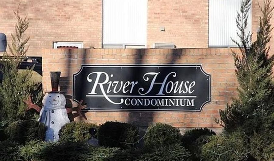 1261 Island Dr 102, Ann Arbor, MI 48105 - 2 Beds, 1 Bath
