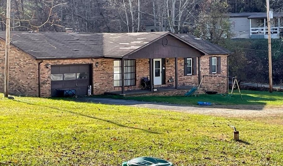 57 Hopson St, Auxier, KY 41602 - 3 Beds, 2 Bath