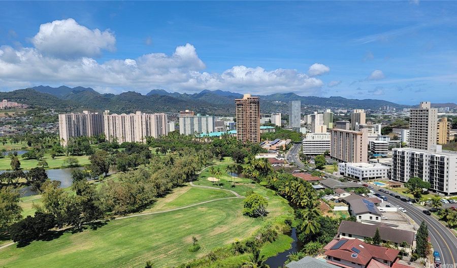 990 Ala Nanala St 22B, Honolulu, HI 96818 - 2 Beds, 2 Bath