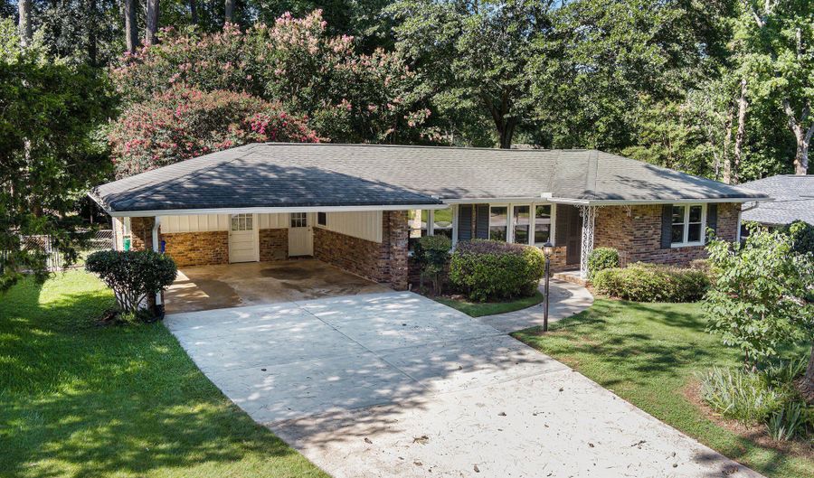 4216 Fontana, Tucker, GA 30084 - 3 Beds, 2 Bath
