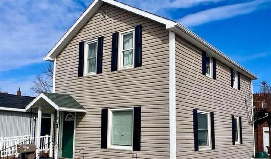 418 Woodworth Ave, Alma, MI 48801 - 3 Beds, 2 Bath