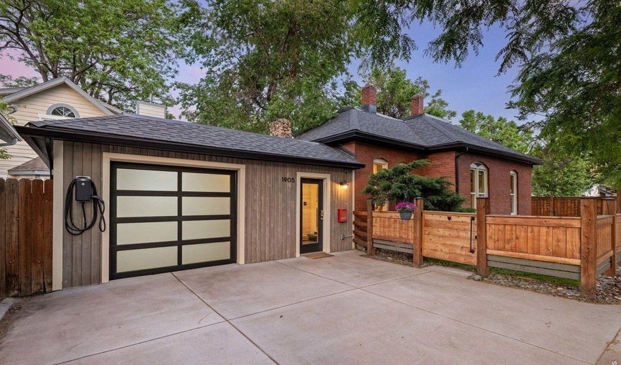 1905 Arapahoe Ave, Boulder, CO 80302 - 2 Beds, 1 Bath