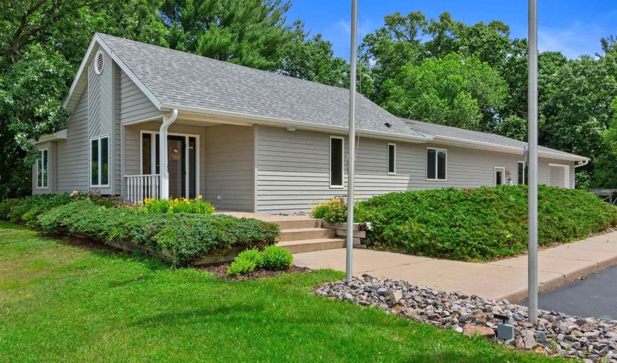 8841 State Highway 13 S, Wisconsin Rapids, WI 54494 - 0 Beds, 0 Bath