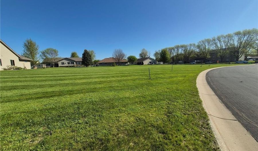 300 W Adams St, Arlington, MN 55307 - 0 Beds, 0 Bath