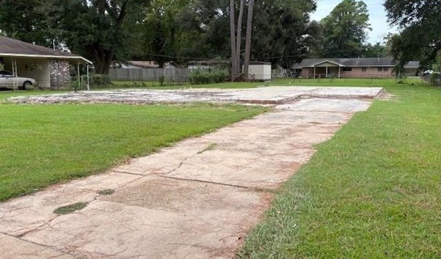 5114 LISA St, Alexandria, LA 71301 - 0 Beds, 0 Bath