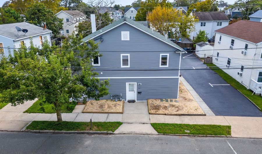 517 14th Ave, Belmar, NJ 07719 - 5 Beds, 2 Bath